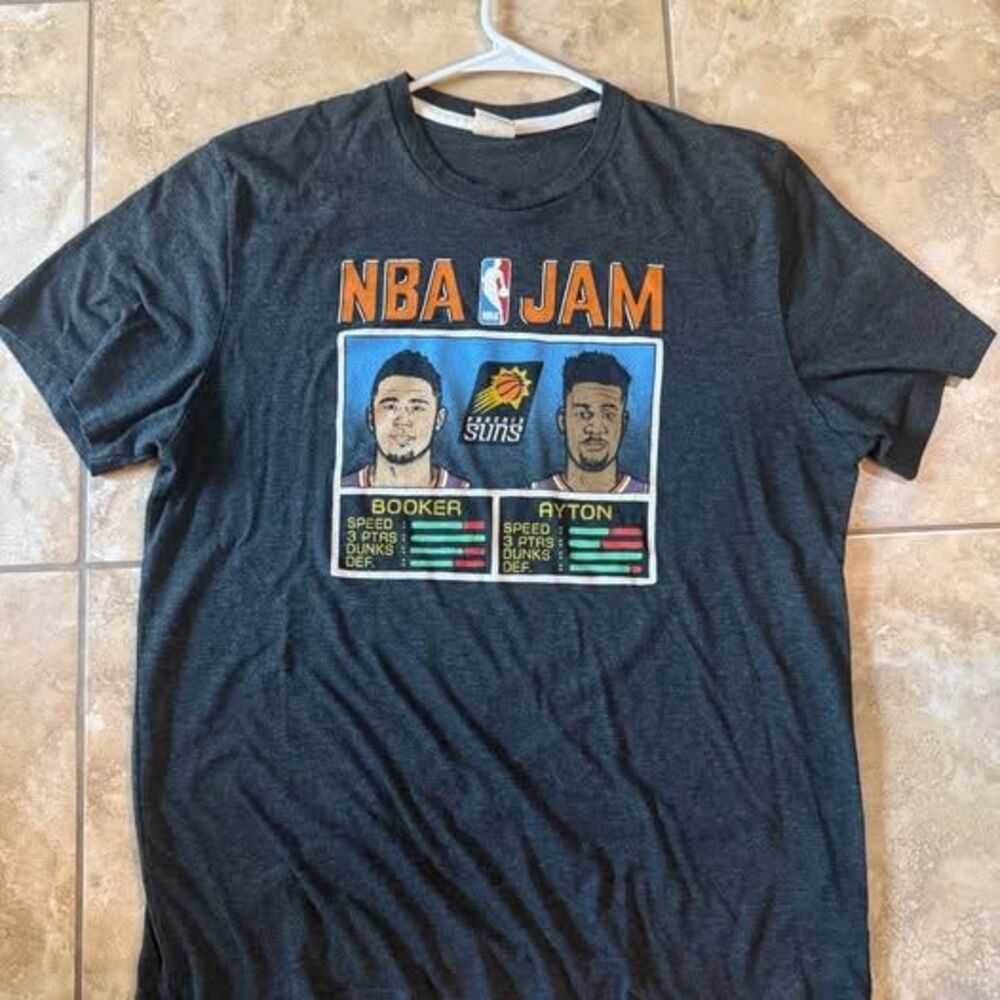 2010s Homage NBA Jam Phoenix Suns Devin Booker Deandre Ayton Graphic Tee Large
